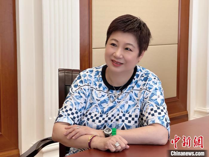 專訪榮毅仁侄女榮智豐：不想為“榮”字丟臉，要做最好
