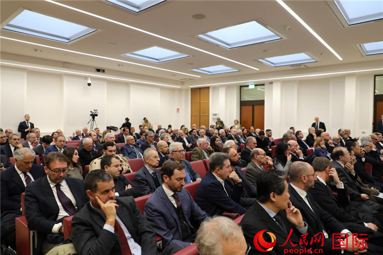 會議現(xiàn)場。人民網(wǎng)記者 謝亞宏攝