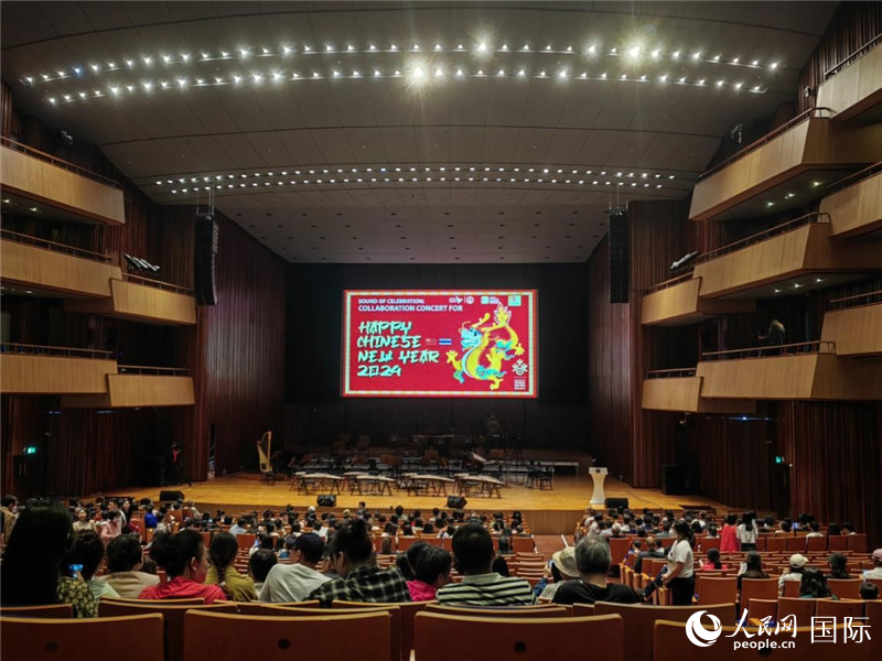 “歡慶之聲—2024歡樂(lè)春節(jié)音樂(lè)會(huì)”14日在泰國(guó)瑪希隆王子音樂(lè)廳舉行。人民網(wǎng)記者 楊一攝