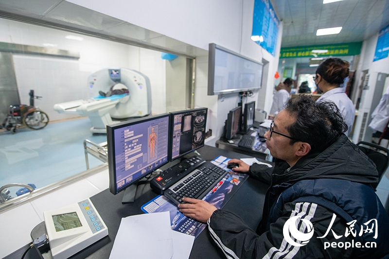 震中日記｜“謝謝，曼巴啦！”