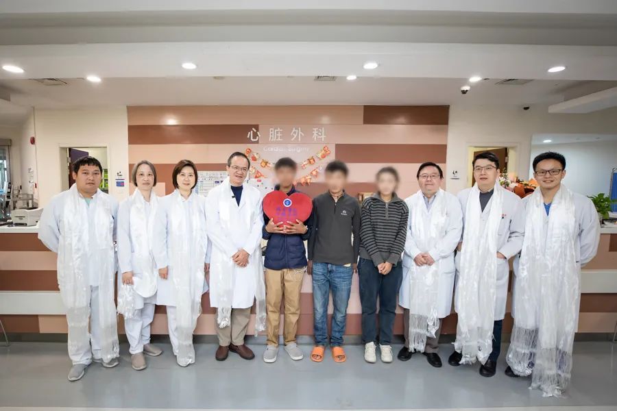 17歲少年咳嗽發(fā)熱15天，找不到感染原因！一查心臟更嚇人！上海醫(yī)生出手→