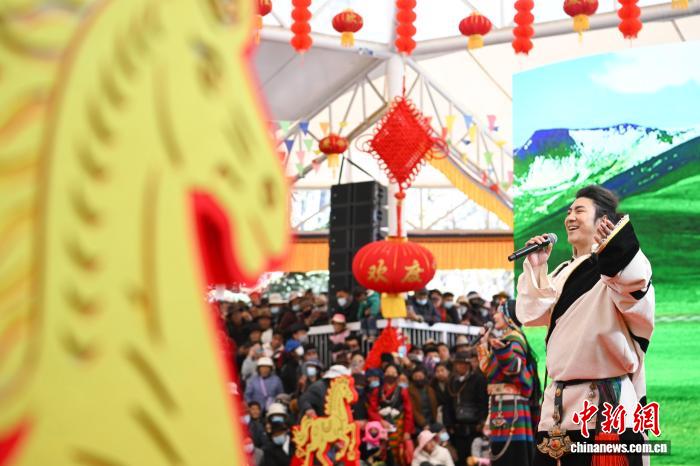（新春走基層）西藏慶元宵惠民演出暖人心