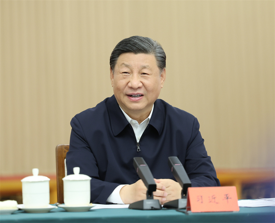 2024年5月23日下午，中共中央總書記、國家主席、中央軍委主席習(xí)近平在山東省濟(jì)南市主持召開企業(yè)和專家座談會并發(fā)表重要講話。新華社記者 鞠鵬 攝