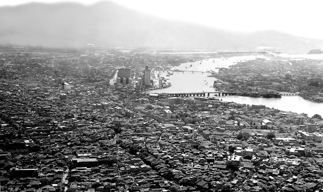 拍攝于1983年的蒼霞舊貌。游源飛攝