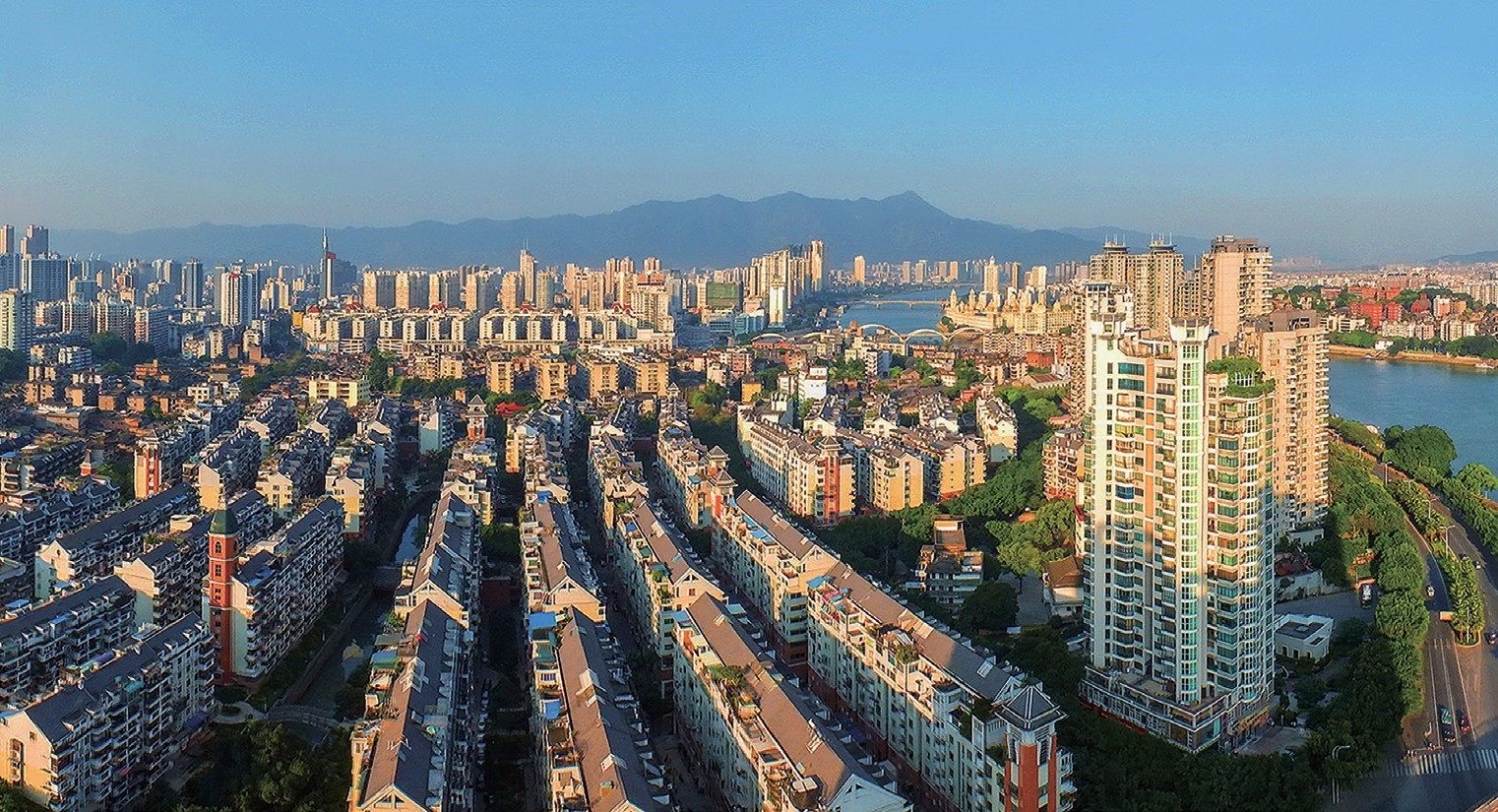 2018年，福州市臺(tái)江區(qū)蒼霞新城，高樓拔地而起，舊貌換新顏。