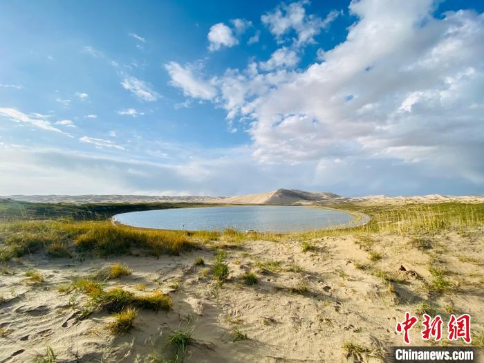 圖為關(guān)停四年后的沙島景區(qū)現(xiàn)狀?！±罱瓕?攝