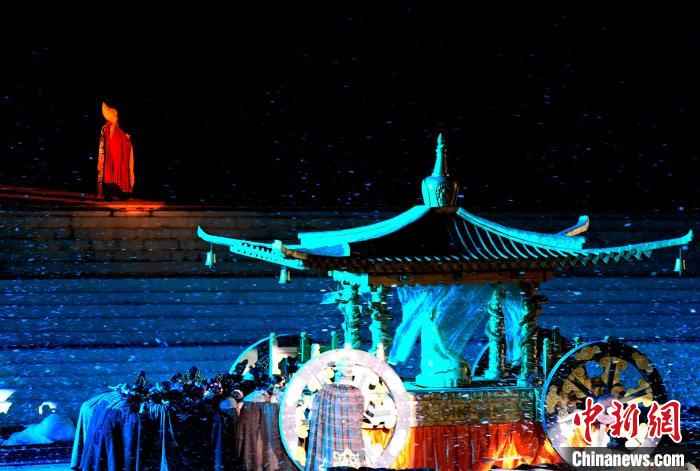 3月17日，西藏拉薩，《文成公主》大型史詩(shī)劇演出現(xiàn)場(chǎng)?！±盍?攝