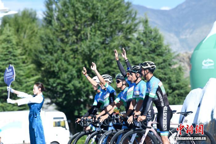 中國西藏第六屆跨喜馬拉雅自行車賽:騎行最美公路環(huán)抱喜馬拉雅