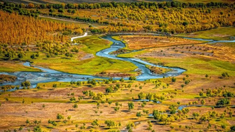 懂西藏的人，一定不會(huì)錯(cuò)過林芝的秋天