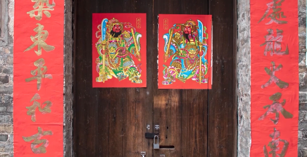 【網(wǎng)絡(luò)中國(guó)節(jié)·春節(jié)】年俗日記②:貼年畫 貼門神